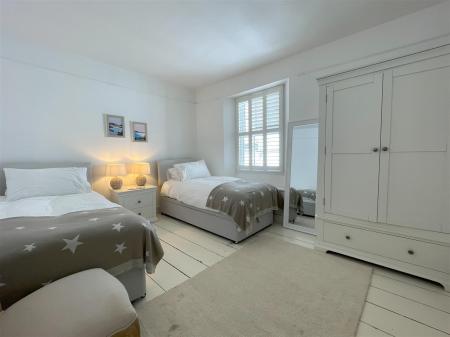 bedroom two .jpg