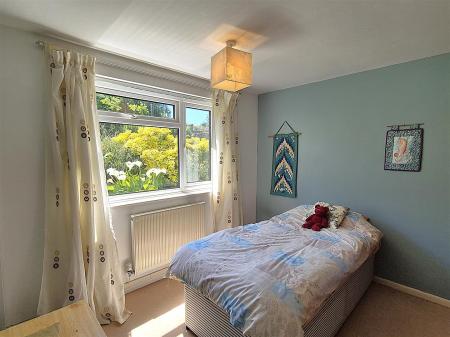 Bedroom 2.jpg