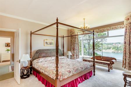 8653379-interior23.jpg