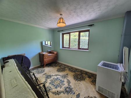 Bedroom 2.jpg
