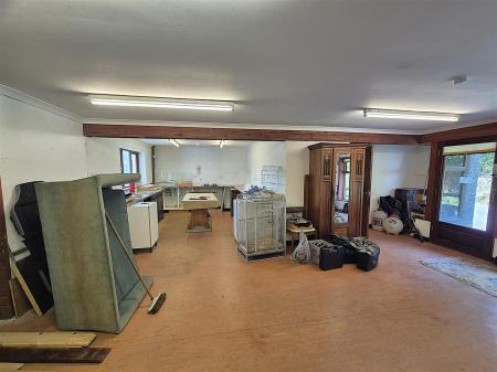Workroom 3.jpg