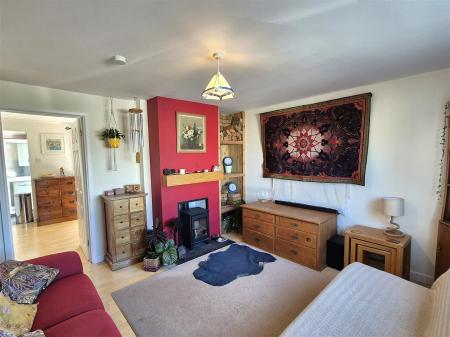 Sitting room (2).jpg