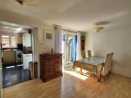 Dining room.jpg