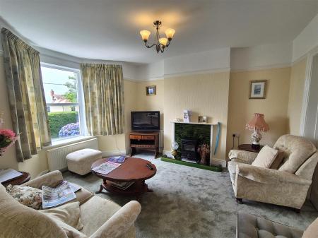 Sitting room.jpg