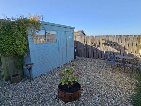 REAR GARDEN AND SHED
