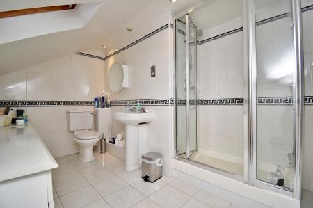 En-suite shower room