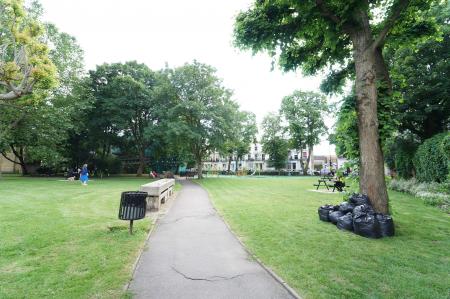 Photo 13