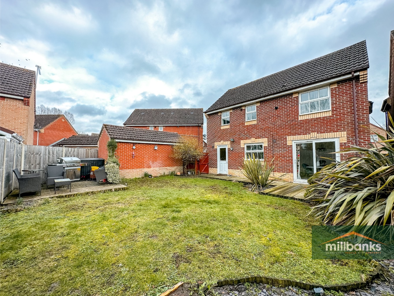 4 bedroom Detached House for sale in Attleborough