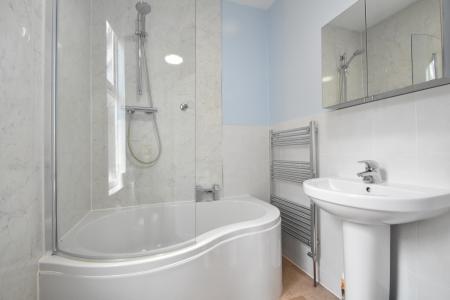 Bathroom 2 -15 Moreton Crescent