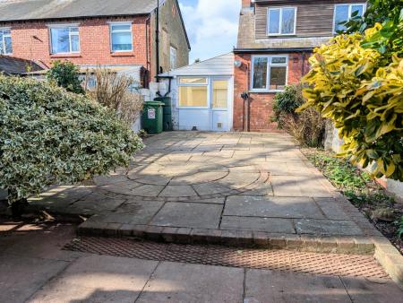 PXL_20250303_1308448682