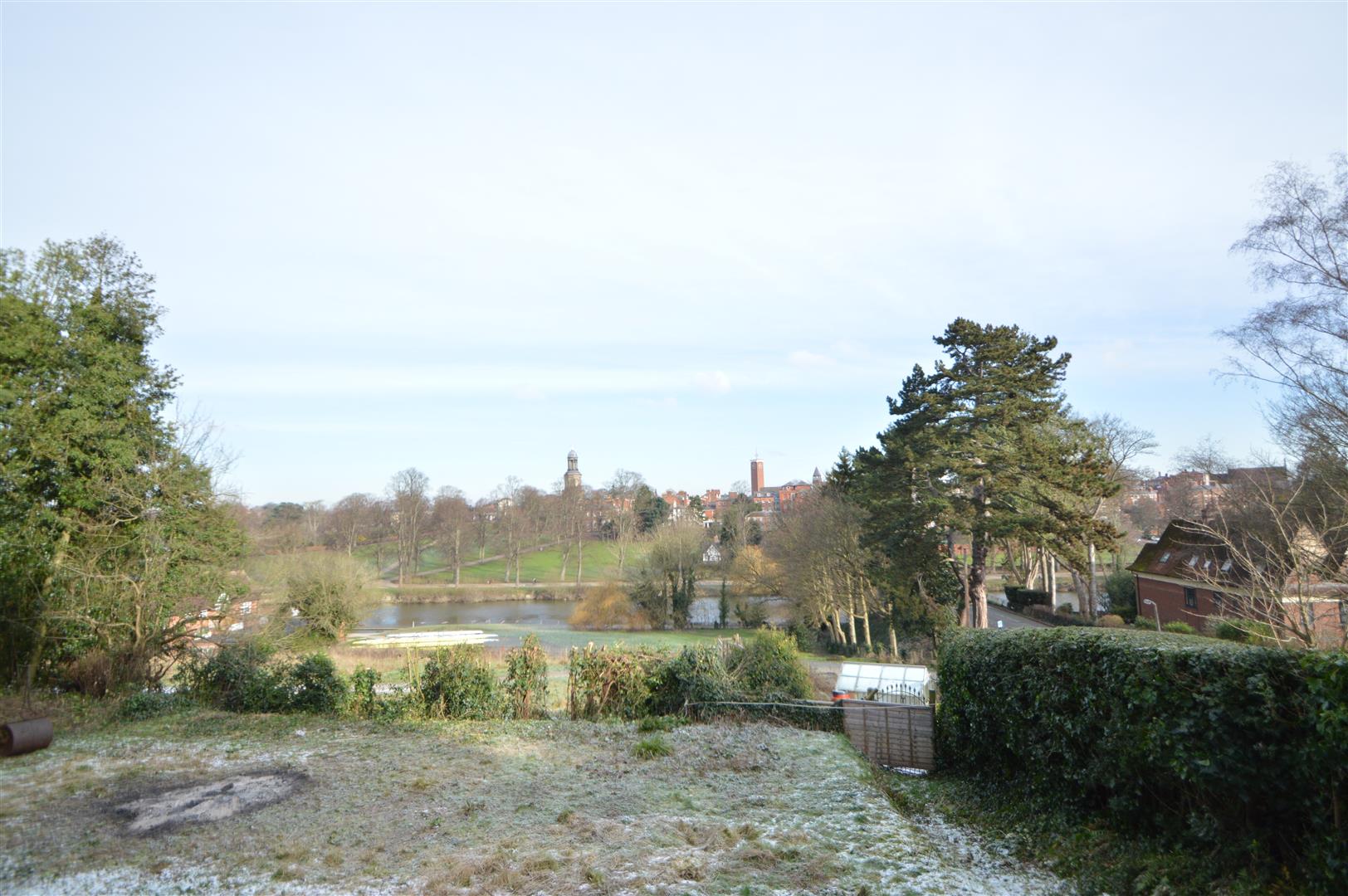 5 bedroom Detached House for sale in Shrewsbury