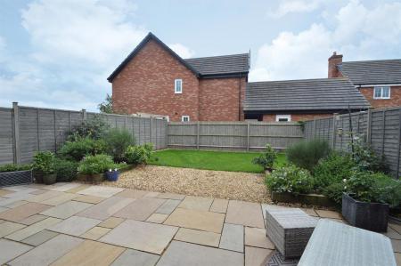 GARDEN 1.jpg