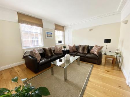 living room 2.jpg