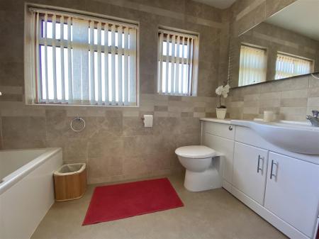 Tilstock Cres-2.jpg