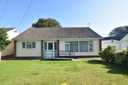 4 Grove Lane