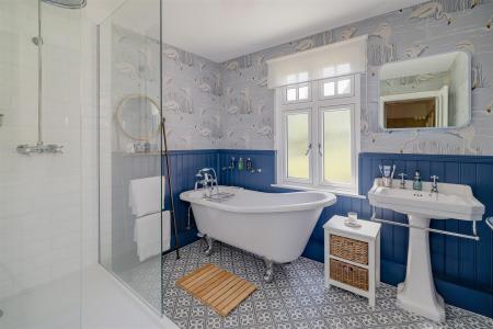 interior30.jpg