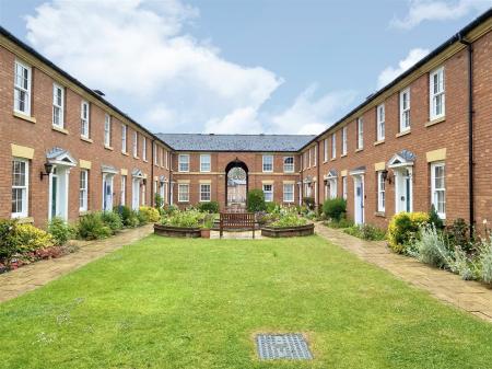 31 Thomas Court-1.jpg