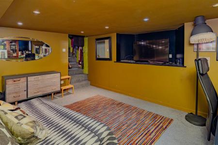 interior26.jpg