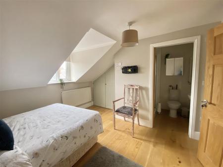 bedroom.jpg