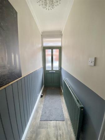 34 moreton crescent -13.jpg