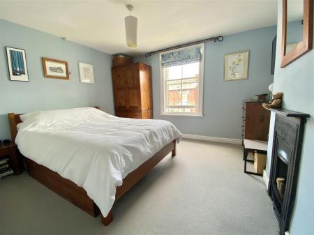66 percy street-16.jpg