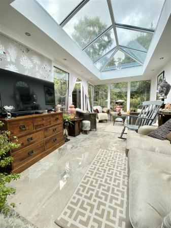 44 Belvidere Ave-13.jpg