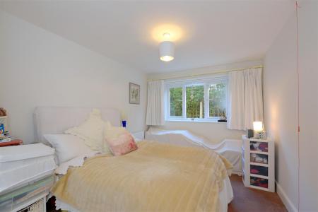 Bedroom.JPG