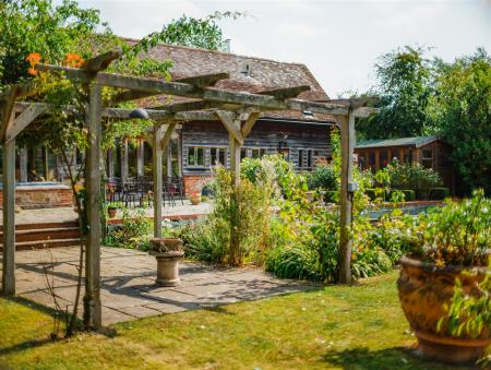 exterior30.jpg