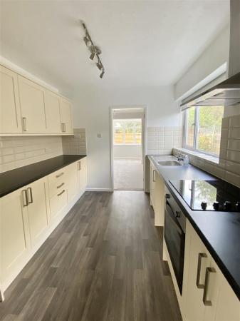 74 copthorne Park-6.jpg