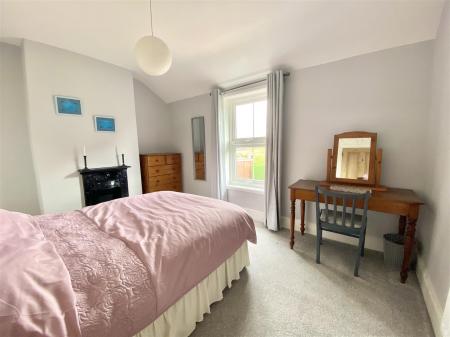 3 Caradoc View-12.jpg