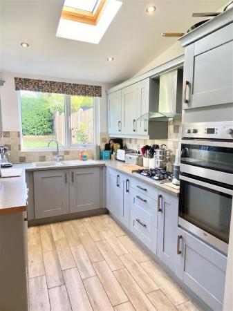 51 Woodfield Rd-5.jpg