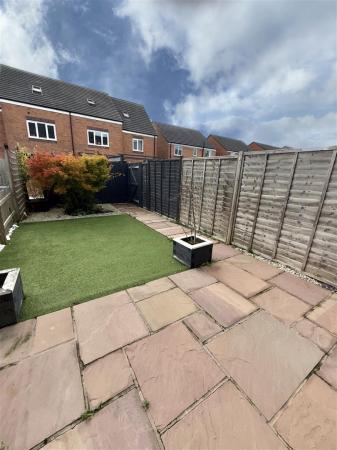 IMG_5159 - rear garden.jpg