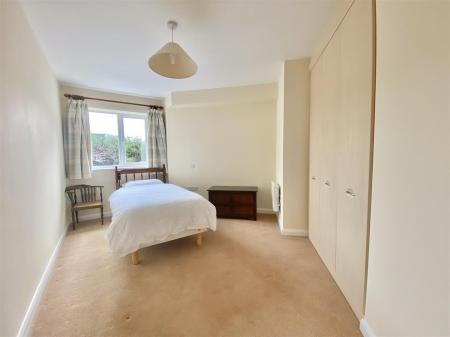 14 Radbrook House-6.jpg