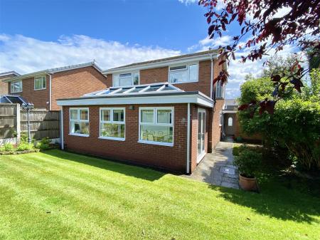 2 Eldon Drive-18.jpg