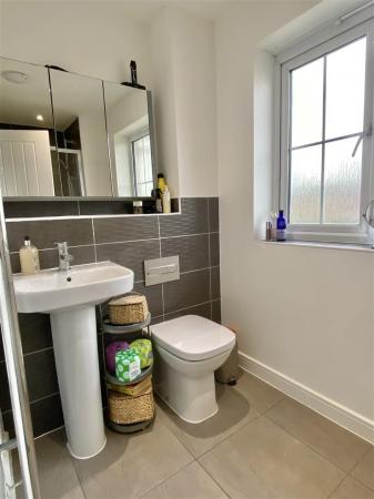 2 Bufton Close-17.jpg