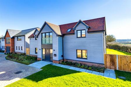 4  meadow view ext (4).jpg