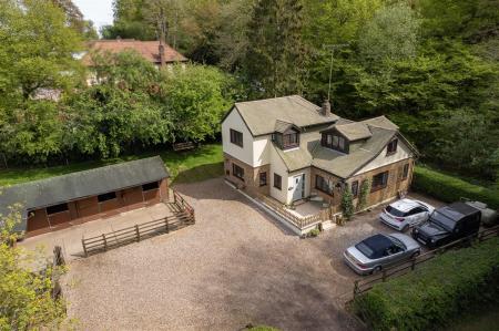 Roding Brook Cottage   aerial  (19).jpg