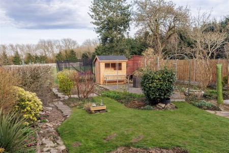 15 New Farm Dr   (34).jpg