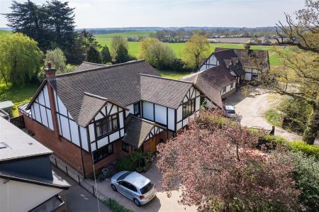 Willow House, Lou aerial  (8).jpg