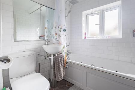 21 Beaconfield   (17).jpg