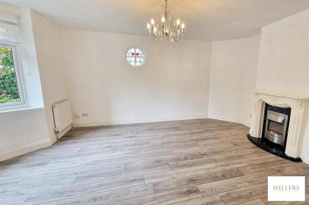 Living/Dining Room