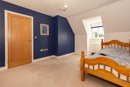 39 Buckingham Road (20).jpg