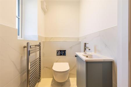 EB9A3226-HDR.jpg