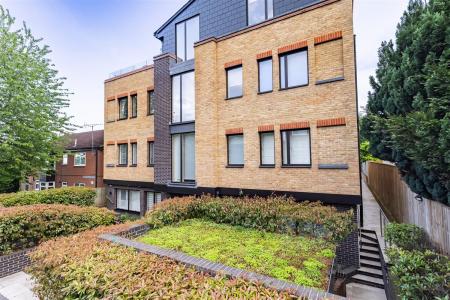 Flat 3  32 Palmerston  (22).jpg