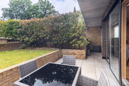 Flat 3  32 Palmerston  (19).jpg