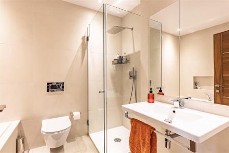Flat 3  32 Palmerston  (4).jpg