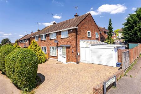 102 Beaconsfield (24).jpg