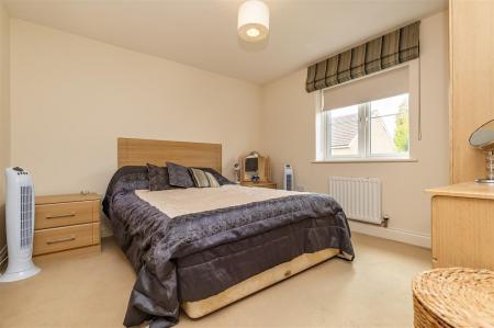 28 Kings Wood  (18).jpg