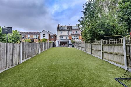 7 Chapel Road    (31).jpg