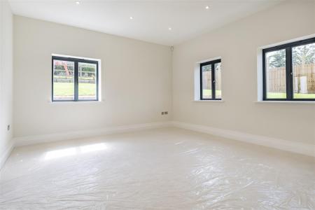 1 Manor Farm (8).jpg